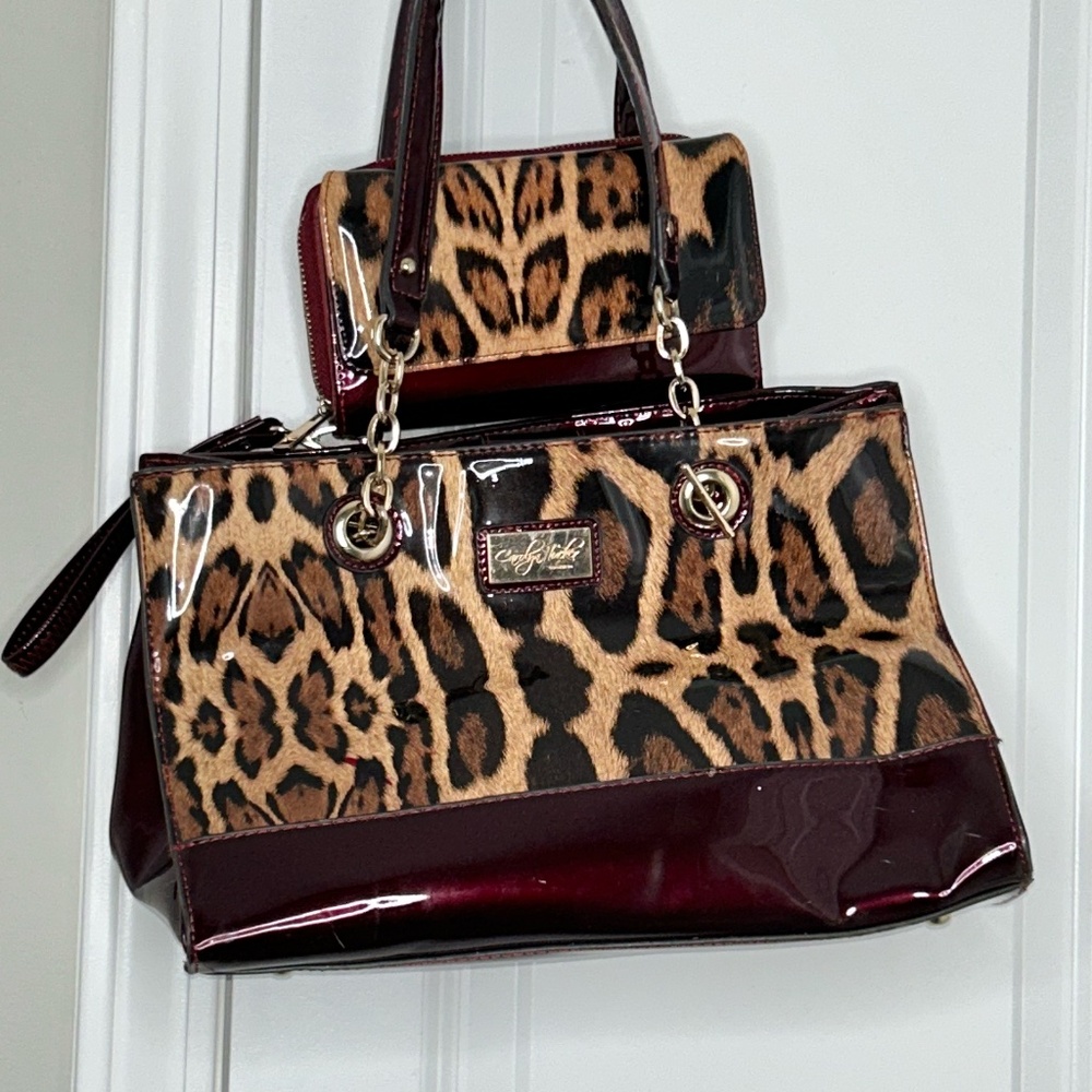 Carolyn Tucker Collection Cheetah Print Burgundy Bag and Wallet Set